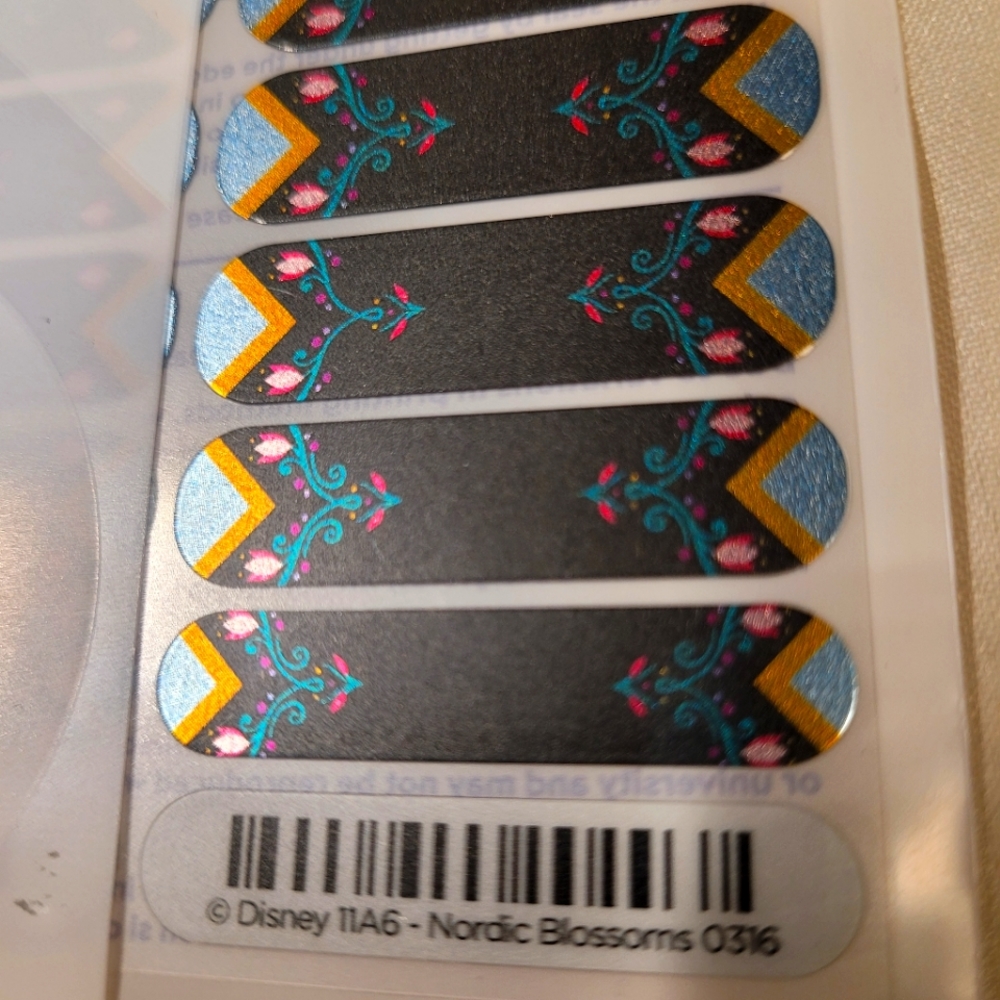Jamberry Nail Wraps, NWT, Disney, 11A6, Nordic Blossoms, 0316 Manicure